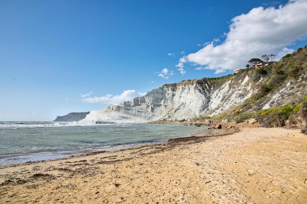 Casa Vacanze La Casetta Di Zinu' Porto Empedocle Dış mekan fotoğraf